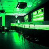 TIRA DE LED NEÓN AC230V 14,4W/m IP65 120°VERDE SMD3528 foto bar