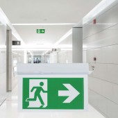 LUMINARIA LED TECHO SEÑALIZACIÓN EMERGENCIA Y EVACUACIÓN EMPOTRAR