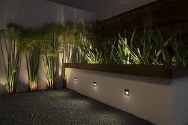 aplique-led-solar-pared